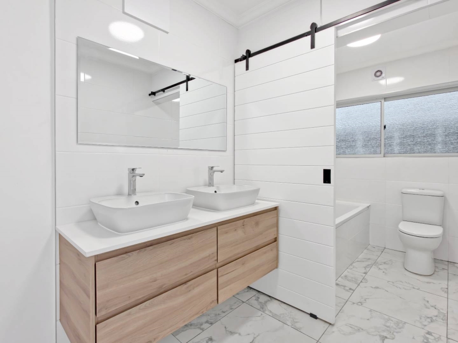 To Let 2 Bedroom Property for Rent in Sea Point Western Cape